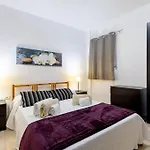 Daire 3a Penthouse Abrigos, Wi-fi And Terrace *