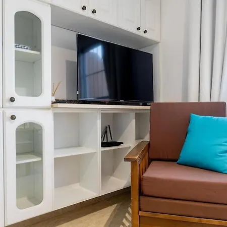 Apartment 3a Penthouse Abrigos, Wi-fi And Terrace *