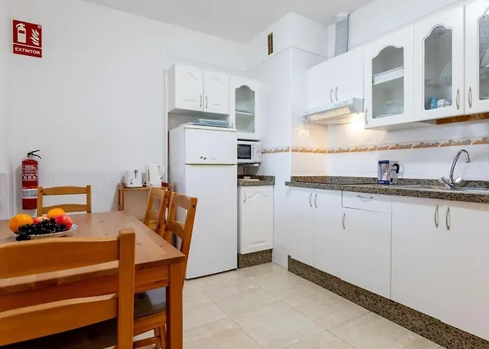 3a Penthouse Abrigos, Wi-fi And Terrace